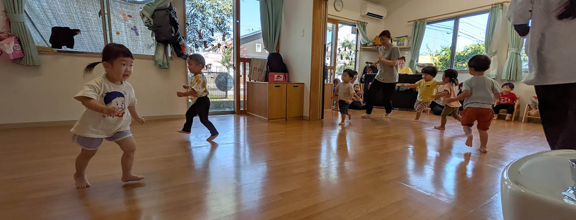よく遊び、よく食べ、よく寝て、健康な子どもに！   